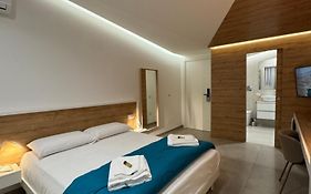 Space Tower Rooms
